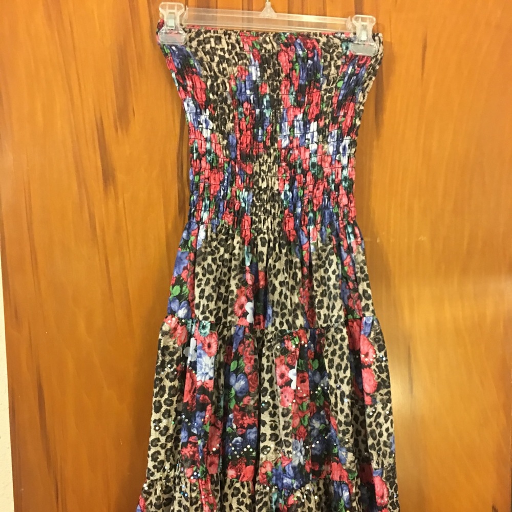 Strapless dress